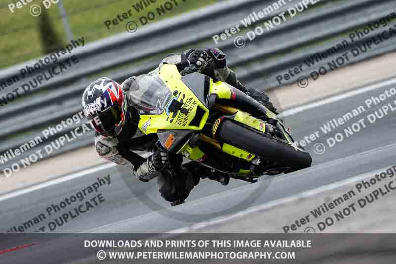 cadwell no limits trackday;cadwell park;cadwell park photographs;cadwell trackday photographs;enduro digital images;event digital images;eventdigitalimages;navarra;no limits trackdays;peter wileman photography;racing digital images;trackday digital images;trackday photos